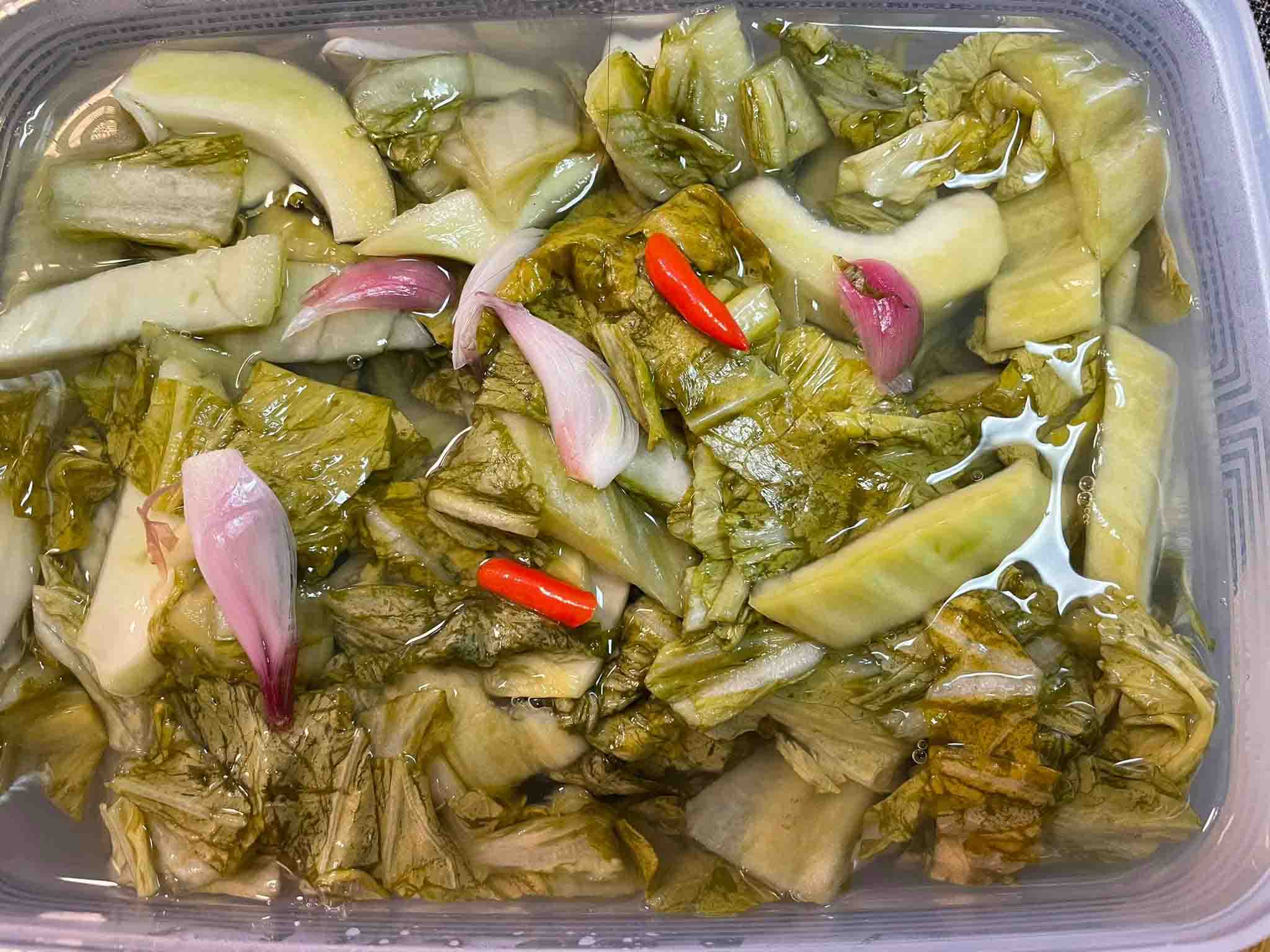 Chọn Dưa muối vàng, giòn