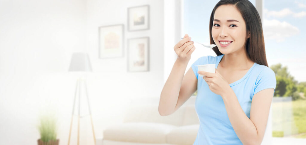 ăn sữa chua nếp cẩm giúp làm đẹp da